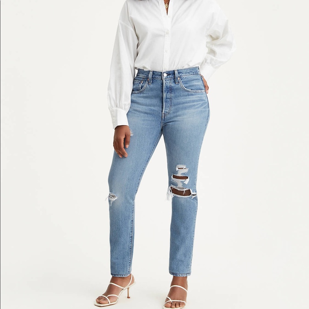 Levi’s 501 Skinny Jeans sold out style